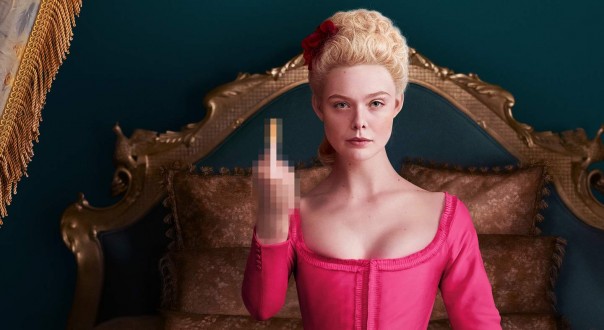 Медведи, негры и граф Орло: фарс и сюр в сериале «Великая»