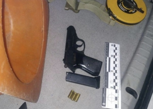 В киевской маршрутке на проспекте Бандеры мужчина угрожал пассажирам оружием | В Киеве водитель маршрутки отказался везти участника АТО