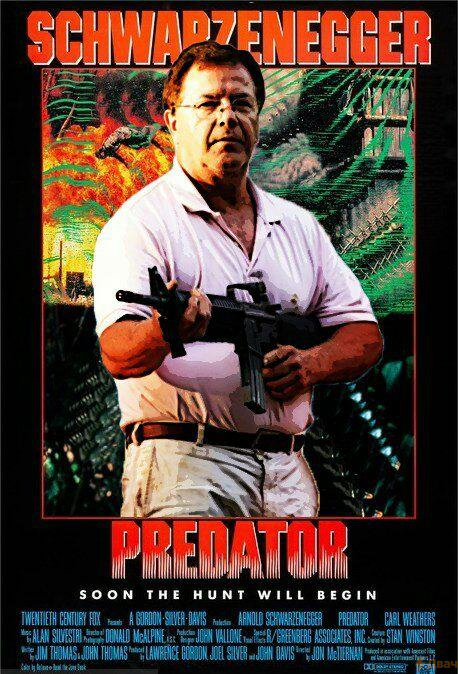 Американские супруги с оружием в руках встретили демонстрантов у своего дома и стали героями интернета