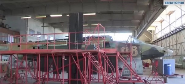На заводе в Евпатории впервые отремонтировали штурмовик Су-25