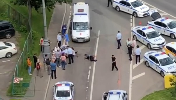 В Москве произошла перестрелка, ранены два инспектора ДПС и нападавший