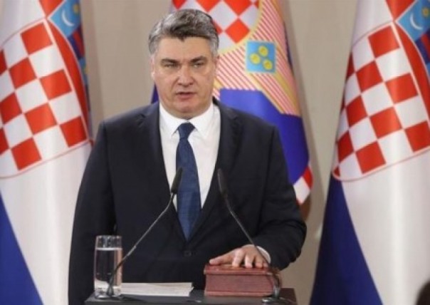 «Сломался самолёт»: президент Хорватии нашёл способ увильнуть от парада Победы в Москве