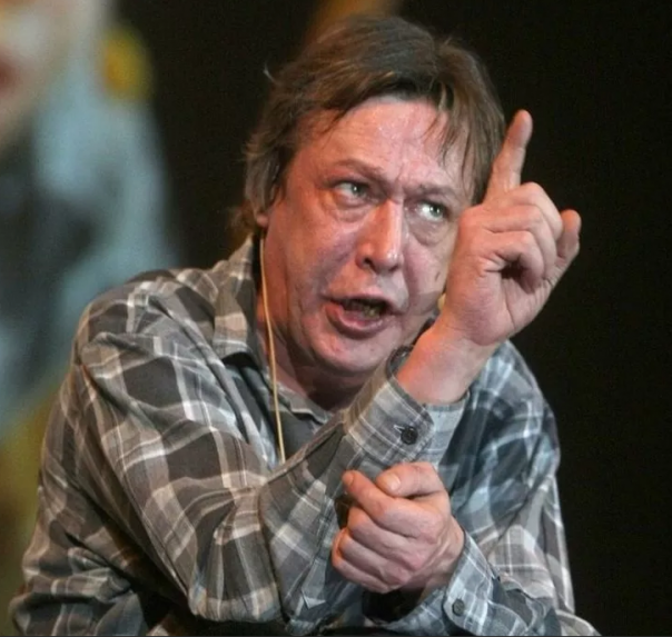 И ничего, что алкоголик и наркоман