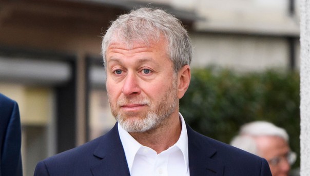 Роман Абрамович приобретает долю в "Яндексе"