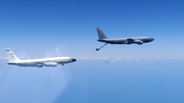Опубликовано видео перехвата американских самолетов над Черным морем