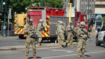 Губернатор Орегона отказалась направить Нацгвардию в Портленд