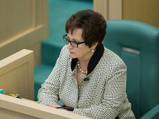 Липкие фантазии Екатерины Лаховой смутили Путина