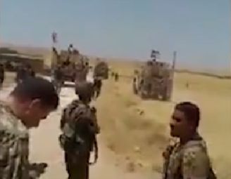 На видео попал конфликт между военными Сирии и США.