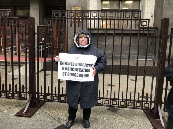 Активисты кампании «НЕТ» пытаются купить мнение петербуржцев