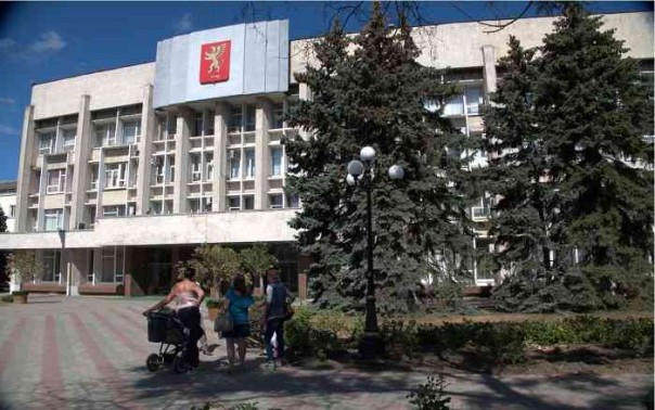 Теракт в керченском политехе: «Город хочет забыть, мы не забудем никогда»