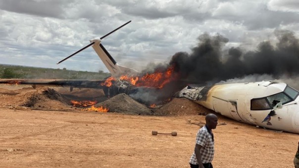 Зафрахтованный ООН самолет разбился в Сомали