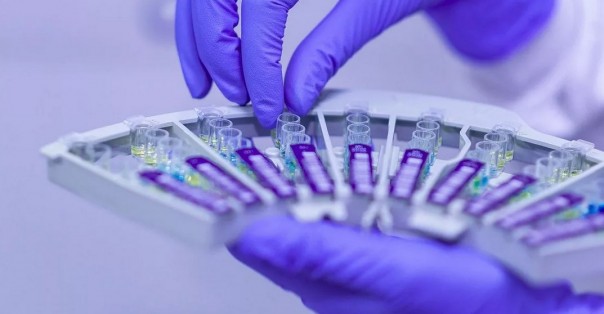 Лекарство от К-вируса: американские элиты подкупают ЕС и спекулируют на COVID-19