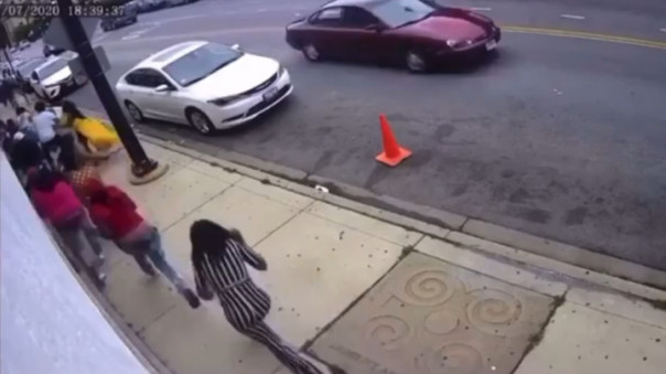 Перестрелка во время похорон в Чикаго попала на видео