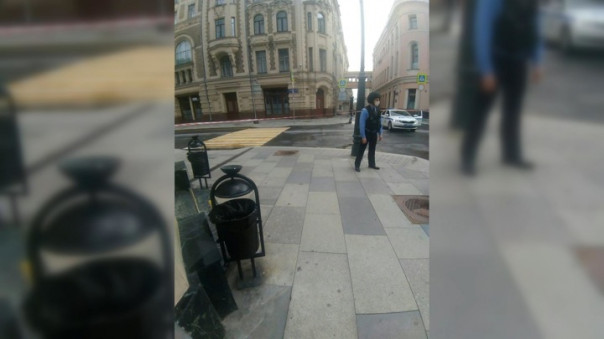 Саперы взорвали сумку с пиццей в центре Москвы