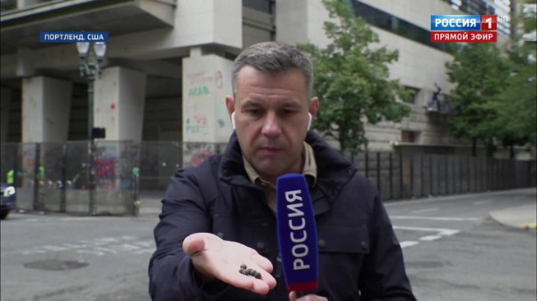 Многодневный мятеж в Портленде: американские власти не понимают, как остановить беспорядки