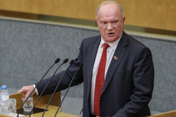 Новости с левого фланга: Зюганов назвал Сурайкина мужеложцем, "товарищ Максим" подал в суд на лидера КПРФ