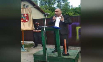 Феодал с кувалдой