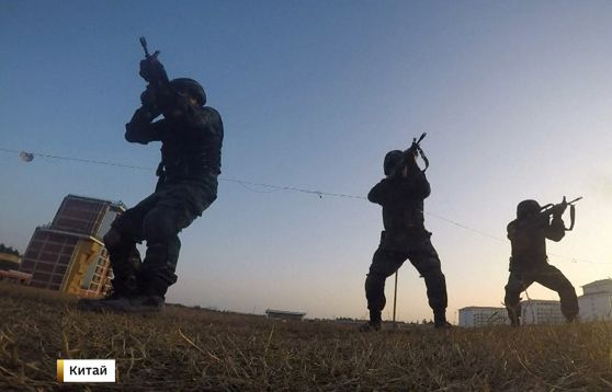 Армия КНР показала свою мощь