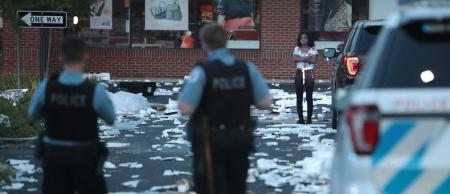 Массовые грабежи в Чикаго, мой район в осаде