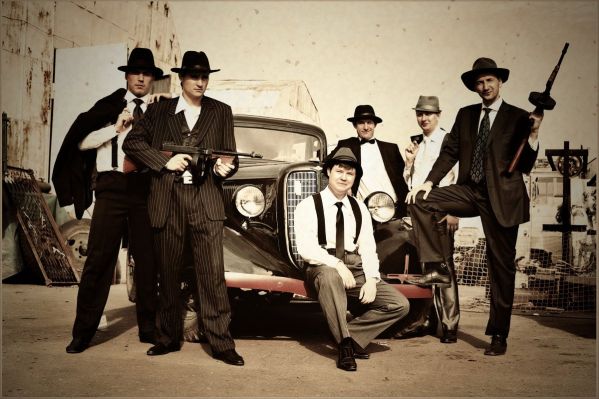 Когда ведёшь дела с гангстером