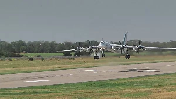 Ракетоносец Ту-95МСМ совершил первый полет