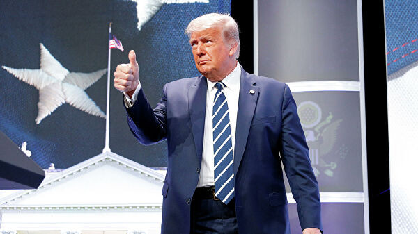 Трамп обвинил демократов в необходимости США закупать нефть у России