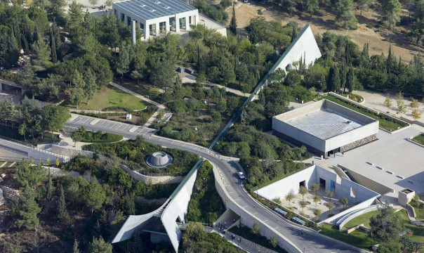 Почему Израиль не признаёт «украинского Моисея» праведником