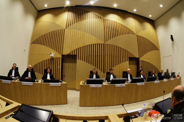 Суд в Нидерландах разрешил заслушать эксперта "Алмаз-Антея" по делу MH17