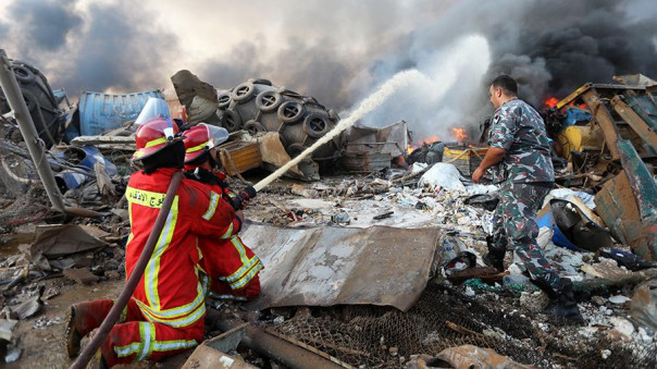 Появились подробности о происхождении взорвавшейся в порту Бейрута селитры
