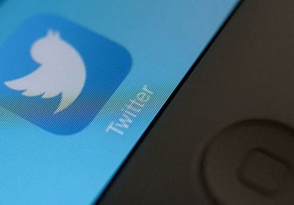 Twitter промаркировал страницы президента, правительства и РИА Новости