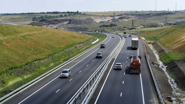 В Госдуме предложили отменить транспортный налог с 2021 года