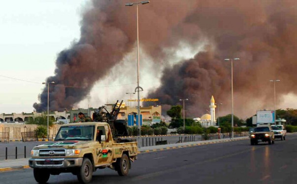 Боевики ПНС продолжают издеваться над гражданским населением
