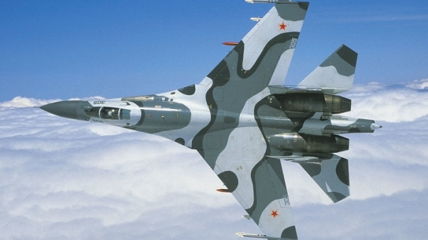 Истребитель отогнал от российских границ стразу четырех шпионов