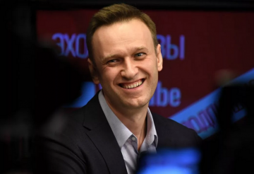 Относись к другим так, как хочешь, чтобы относились к тебе – а что Навальный?