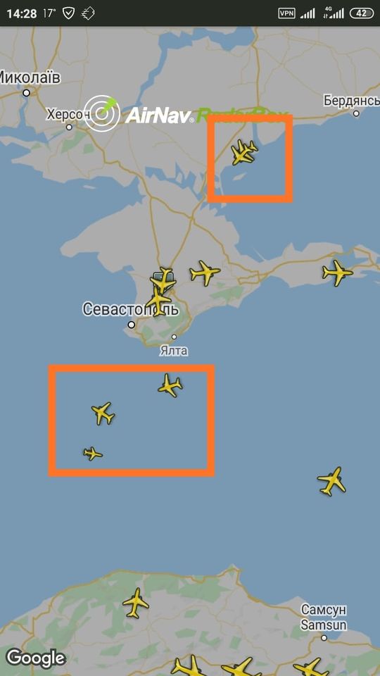 Бомбардировщики и шпионы: США запустили к границам Крыма целую эскадрилью