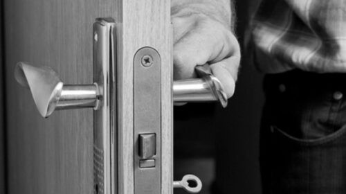 «Стоять! Я даю тебе гарантии личной безопасности!»