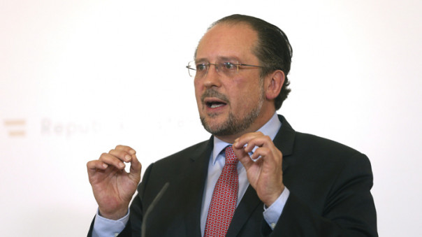 Навальный и "Северный поток-2": заявления Вены и Берлина