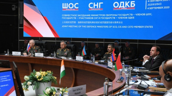 Шойгу заявил, что встреча глав Минобороны стран ШОС, СНГ и ОДКБ стала первой в истории
