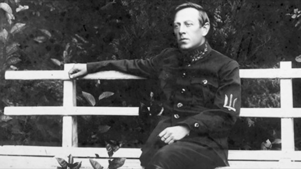 В Полтаве решили отомстить Крыму Петлюрой за снос уродливого памятника Сагайдачному