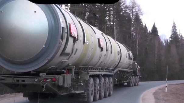 Страшнее ядерной бомбы: в Китае оценили новое российское оружие