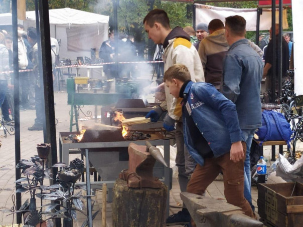 В Донецке прошел фестиваль кузнечного мастерства
