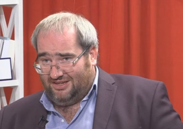 Дмитрий Корнейчук: Оппозиция, получив власть, выполнит Минск-2 и приведет Украину к федерализации