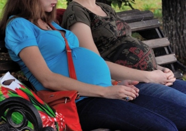 Секс вместо уроков: карантин привёл к массовым беременностям школьниц