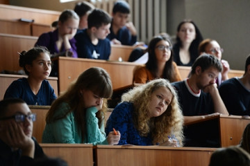 Определена доля работающих по специальности россиян