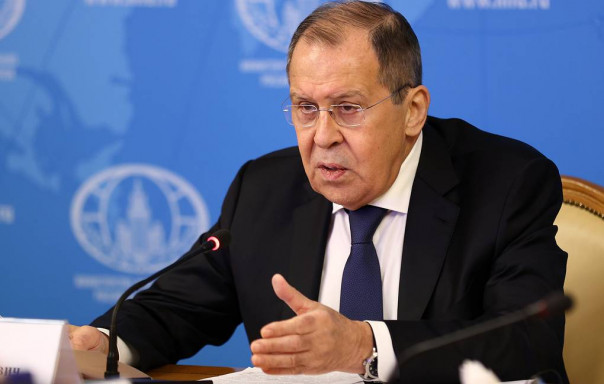 Лавров: в Charite не обнаружили в анализах Навального следов боевых отравляющих веществ