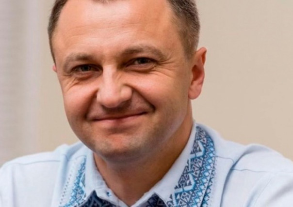 «Говорите хоть на суржике, главное — не на русском». Кабмин напомнил о языковых ограничениях с 16 ноября