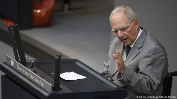 Почему чуть что сразу санкции на Россию? Немецкий депутат обрушился с критикой на Бундестаг