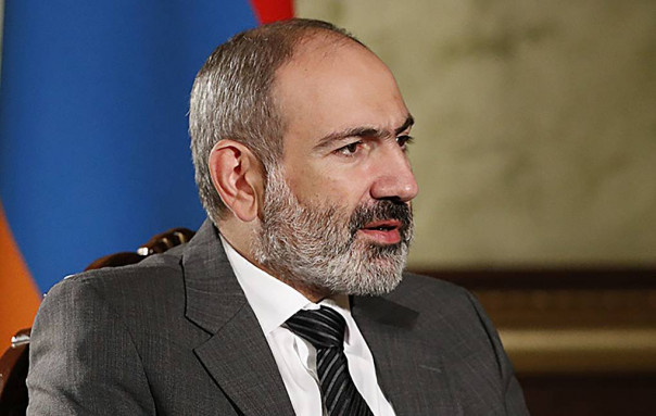 Пашинян и Алиев заявили о готовности приехать в Москву для переговоров по Карабаху