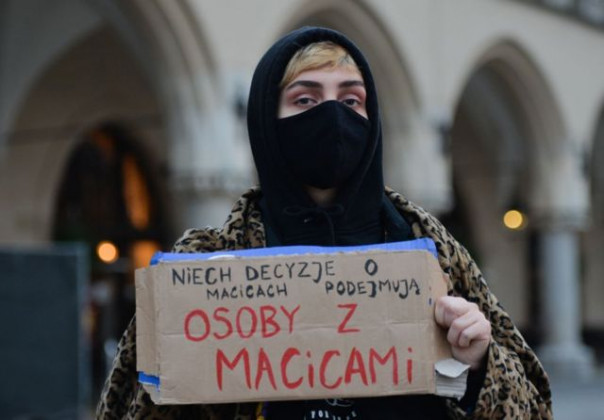 Польский Халифат запретил аборты