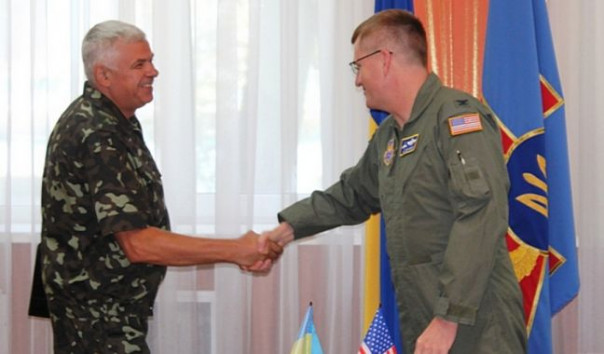 Командующий ВВС Украины заверил, что американские бомбардировщики продолжат летать над территорией страны